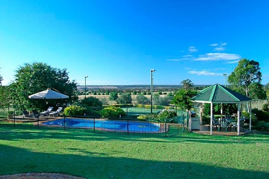 Pericoe Retreat Bed and Breakfast Dubbo Eksteriør billede
